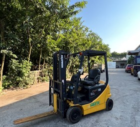 Xe nâng điện 1.5 tấn FB15-12      0973766284