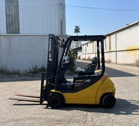 Xe nâng điện 2 tấn KOMATSU cũ FB20A-12     0973766284
