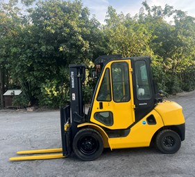 Xe nâng dầu cũ 3 tấn Komatsu FD30T-17       0973766284