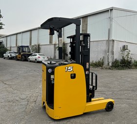 Xe nâng điện cũ 1.5 tấn đứng lái FB15RL-15     0973766284