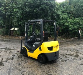 Xe nâng 1.5 tấn máy dầu FD15T-21    0973766284