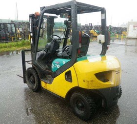 Xe nâng 2 tấn máy dầu FD20C-16       0973766284