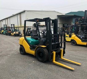 Xe nâng dầu 3 tấn Komatsu FD30T-16   0973766284