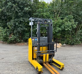 Xe nâng điện đứng lái 1.5 tấn FB15RL-14     0973766284