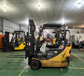 Xe nâng điện 2 tấn phòng lạnh FB20MF-12     0973766284