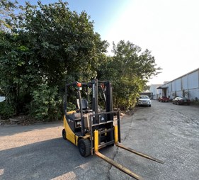 Xe nâng điện 1 tấn Komatsu FB10-12      0973766284