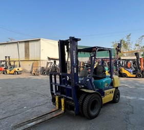 Xe nâng 2.5 tấn Gật gù FD25C-14    0973766284