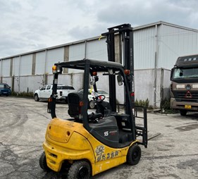 Xe nâng điện 1.5 tấn cũ KOMATSU FB15-12 (1.5 ton forklift Truck)     0973766284
