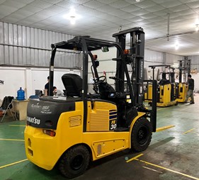 Xe nâng điện 3 tấn Komatsu (3 ton Forklift Electric)   0973766284