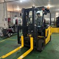 Xe nâng  2,5 tấn dịch giá   FE25-1     0973766284