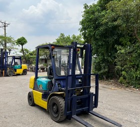 Xe nâng hàng 2 tấn máy xăng, số sàn   FG20HW-14