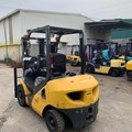 xe nâng cũ 2.5 tấn FG25C-17                    0973766284