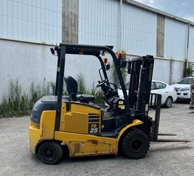Xe nâng điện 2.5 tấn dịch giá    FE25-1               0973766284