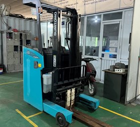 Xe nâng điện Reach Truck 1.0 tấn 61FBR10NXII      0973766284
