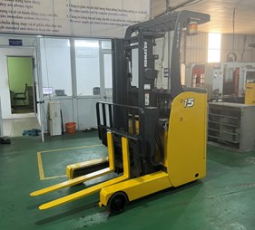 Xe nâng điện cũ | Xe nâng điện đứng lái cũ                                       0973766284