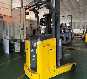 Xe nâng điện đứng lái 1.3 tấn Nichiyu        0973766284