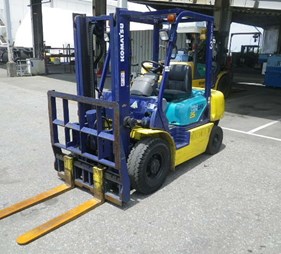 Xe nâng dầu 2.5 tấn số sàn FD25C-12    0973766284
