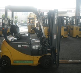 Xe nâng điện cũ 1 tấn FB10-12    (0973766284)