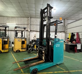 Xe nâng điện đứng lái 1.8 tấn Sumitomo 61-FBRA18SE    0973766284