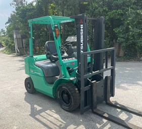 Xe nâng dầu 2 tấn Mitsubishi FDE20T   (0973766284)