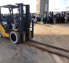 Xe nâng dầu 3 tấn chui container FD30T-17 #342283    (0973766284)