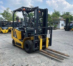 Xe nâng điện 2.5 tấn bình nước FB25-12    (0973766284)