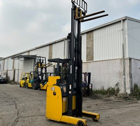 Xe nâng điện 1.5 tấn đứng lái FB15RL-15   (0973766284)