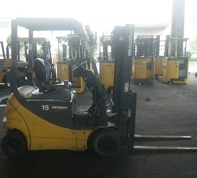 Xe nâng điện cũ 1.5 tấn FB15-12  (0973766284)