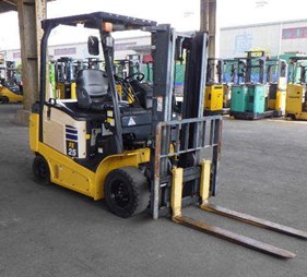 Xe nâng điện cũ 2.5 tấn FE25-1   (0973766284)