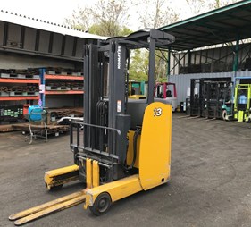 Xe nâng điện đứng lái 1.3 tấn chui công FB13RL-15   (0973766284)