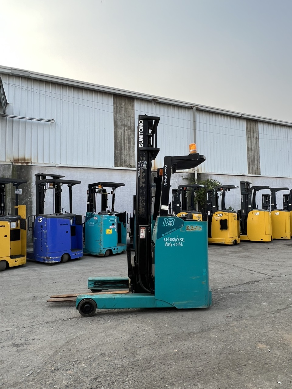 Xe nâng điện đứng lái Sumitomo 1.8 tấn