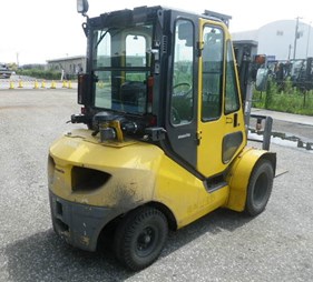 Xe nâng dầu 2.5 tấn có cabin FD25T-17   (0973766284)