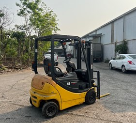 Xe nâng điện 1.5 tấn Komatsu FB15-12   (0973766284)