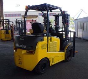 Xe nâng điện 3 tấn FE30-1  (0973766284)
