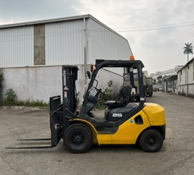 Xe nâng xăng 2.5 tấn ngật gù FG25T-17   (0973766284)