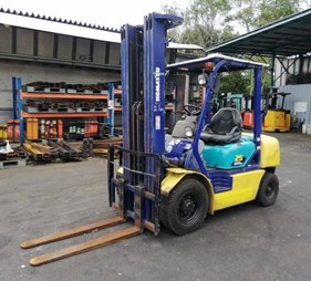 Xe nâng dầu 2.5 tấn đời -14 FD25T-14    (0973766284)