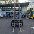 Xe nâng 2.5 tấn máy dầu Komatsu FD25C-15  (0973766284)