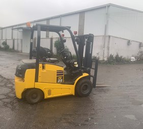 Xe nâng điện 2.5 tấn Komatsu FE25-1  (0973766284)