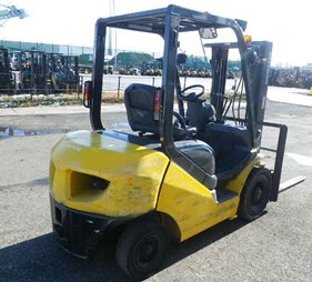 Xe nâng dầu 2.5 tấn số tự động FD25T-17   (0973766284)
