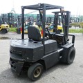 Xe nâng cũ 2 tấn máy xăng FG20-8     (0973766284)