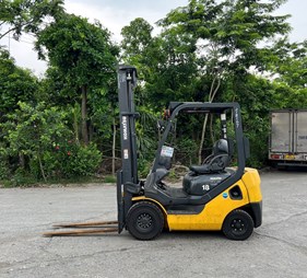 Xe nâng 1.8 tấn Komatsu máy dầu FD18T-21    (0973766284)