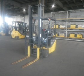 Xe nâng điện 1 tấn cũ 3 bánh FB10M-12   (0973766284)