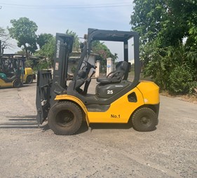 Xe nâng 2.5 tấn lật đổ FD25C-17   (0973766284)