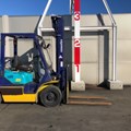Xe nâng dầu 2.5 tấn số cơ FD25C-12     (0973766284)