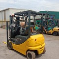 Xe nâng điện ngồi lái 1.5 tấn Komatsu FB15-12    (0973766284)