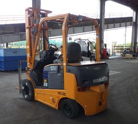 Xe nâng điện cũ 2.5 tấn tháp 5m FE25-1     (0973766284)