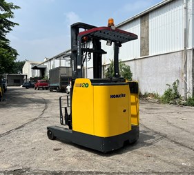 Xe nâng điện đứng lái 2 tấn FB20RN-4   (0973766284)