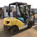Xe nâng 2.5 tấn xăng đời -15 FG25C-15      (0973766284)